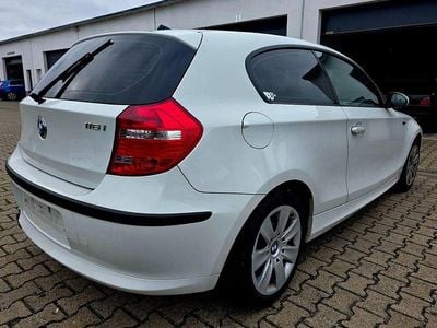 Weiß Gebraucht 2010 BMW 116 Kleinwagen | 1.990 € (Superpreis)