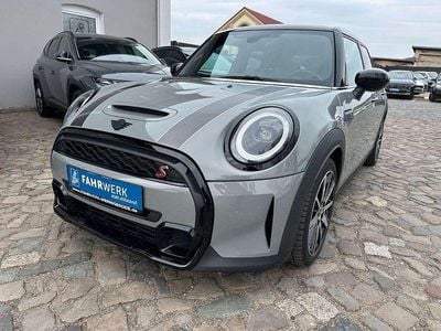 Gebraucht Mini Cooper S Classic 178 PS (130 kW) 2022 Grau Kleinwagen