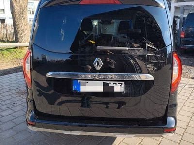 Gebraucht Renault Kangoo Techno 131 PS (96 kW) 2023 Schwarz Van / Kleinbus