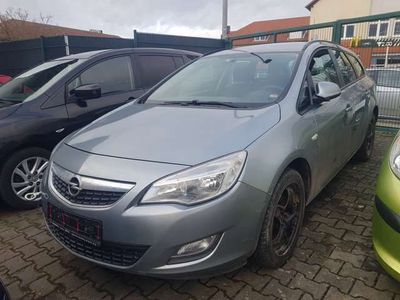 gebraucht Opel Astra 2.0 CDTI DPF Sports Tourer Design Edition