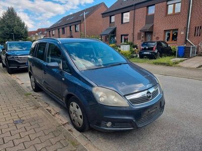 gebraucht Opel Zafira 1.9 CDTI 7 SITZE