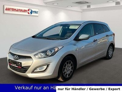 Silber Gebraucht 2013 Hyundai i30 Classic Kombi | 4.299 € (Guter Preis)