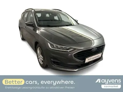 Używany Ford Focus Cool & Connect 120 KM (88 kW) 2022 Szary Coupe