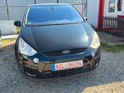 Gebraucht Ford S-MAX Titanium 140 PS (102 kW) 2009 Schwarz Van / Kleinbus