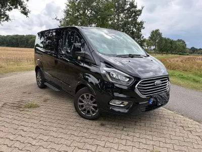 Gebraucht Ford Tourneo Custom Titanium X 185 PS (136 kW) 2021 Schwarz Van