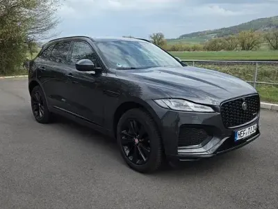 Używany Jaguar F-Pace R-Dynamic 300 KM (220 kW) 2021 Szary SUV