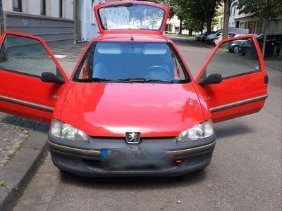 gebraucht Peugeot 106 rot sehr gepflegt