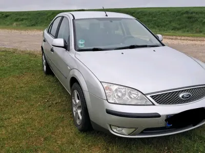 Gebraucht Ford Mondeo 110 PS (80 kW) 2005 Silber Limousine