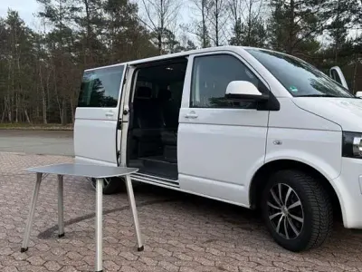 Gebraucht VW Multivan 114 PS (83 kW) 2012 Weiß Van / Kleinbus