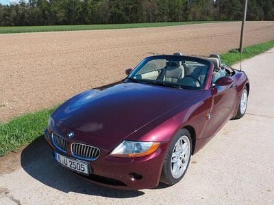 Second-hand BMW Z4 Sport Line 231 CP (169 kW) 2003 Roșu Cabrio