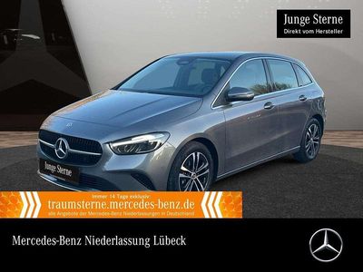 Grau Gebraucht 2024 Mercedes B200 Advanced Van / Kleinbus | 29.990 € (Guter Preis)
