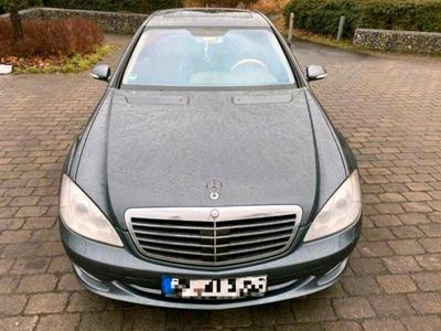 Gebraucht Mercedes S500L 387 PS (284 kW) 2007 Grau Limousine