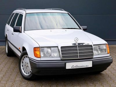 Second-hand Mercedes 200 118 CP (86 kW) 1989 Alb Break
