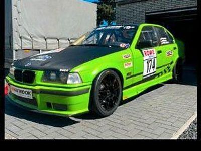 Second-hand BMW 325 192 CP (141 kW) 1998 Verde Berlinǎ