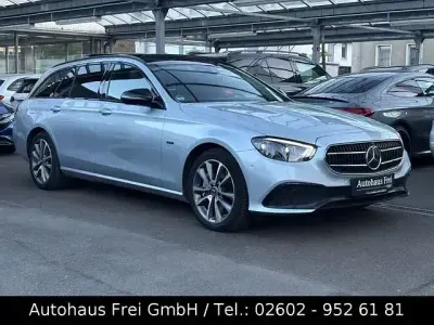 Gebraucht Mercedes E300 Avantgarde 313 PS (230 kW) 2020 Silber Kombi