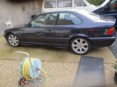 Gebraucht BMW 316 102 PS (75 kW) 1994 Schwarz Coupé