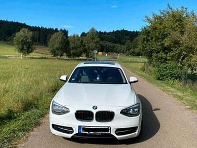 Usata BMW 118 143 CV (105 kW) 2012 Utilitaria