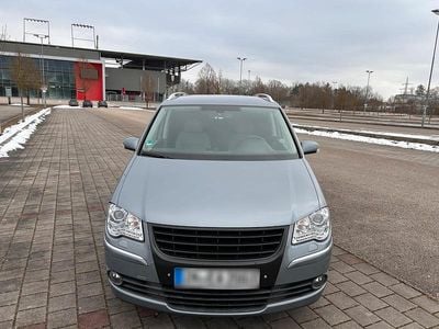 Second-hand VW Touran 140 CP (102 kW) 2008 Gri Monovolum