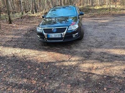 Gebraucht VW Passat 160 PS (117 kW) 2008 Schwarz Kombi