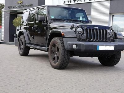 Second-hand Jeep Wrangler Sahara 200 CP (147 kW) 2013 Negru SUV