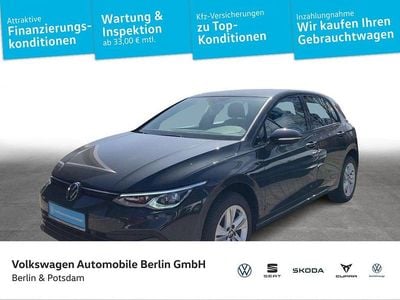 Używany VW Golf VIII Life 131 KM (96 kW) 2023 Szary Sedan/Limuzyna