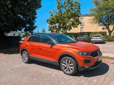 Gebraucht VW T-Roc Style 150 PS (110 kW) 2019 Orange SUV