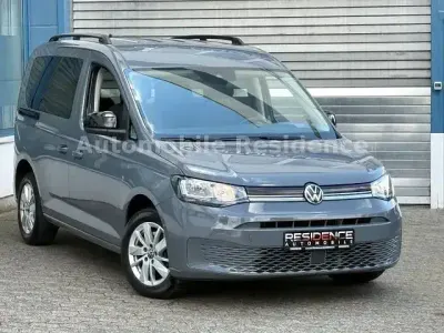 Gebraucht VW Caddy Life 122 PS (89 kW) 2023 Grau Van / Kleinbus
