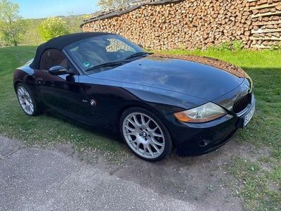 Second-hand BMW Z4 Sport Line 231 CP (169 kW) 2003 Negru Cabrio