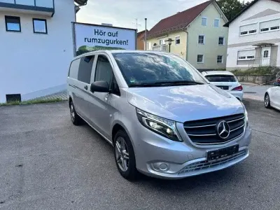 Gebraucht Mercedes Vito 190 PS (139 kW) 2022 Silber Van