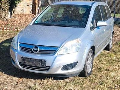 Gebraucht Opel Zafira 105 PS (77 kW) 2008 Grau Van / Kleinbus