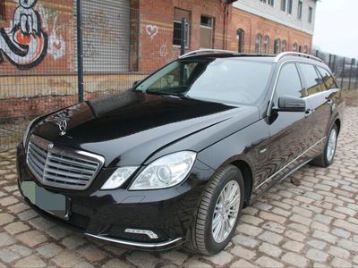 gebraucht Mercedes E350 CDI T BlueEFFICIENCY ELEGANCE ELEGANCE