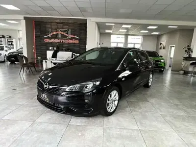 Gebraucht Opel Astra Elegance 146 PS (107 kW) 2021 Schwarz Limousine
