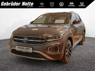 Gebraucht VW T-Roc Style 150 PS (110 kW) 2024 Grau / SUV