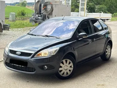 Używany Ford Focus 109 KM (80 kW) 2009 Szary Sedan/Limuzyna