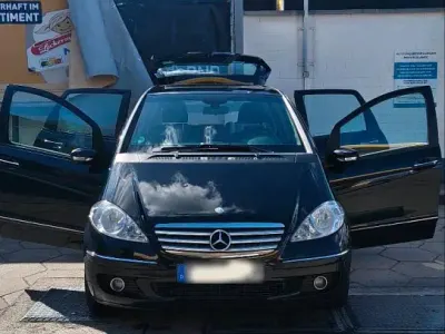 Gebraucht Mercedes A150 95 PS (69 kW) 2006 Schwarz Kleinwagen