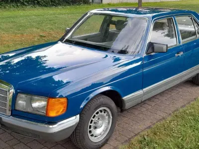 Gebraucht Mercedes S280 156 PS (114 kW) 1981 Blau Limousine