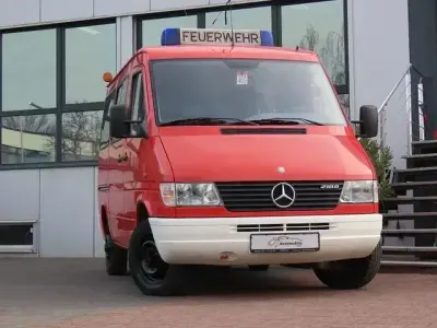 Brugt Mercedes Sprinter 102 HK (75 kW) 1998 Rød Van
