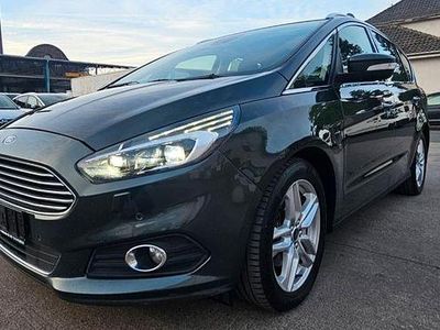 Gebraucht Ford S-MAX Titanium 241 PS (177 kW) 2020 Van / Kleinbus