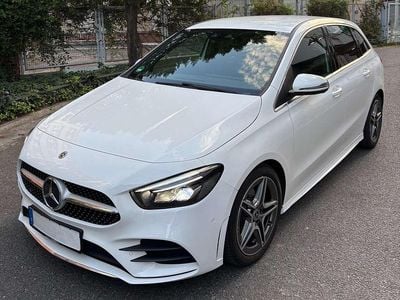 Mercedes B200