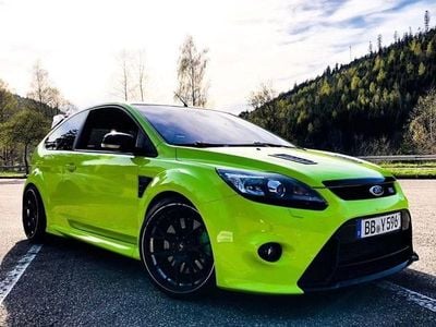 Grün Gebraucht 2009 Ford Focus RS Limousine | 19.999 €