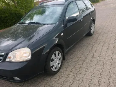 Usata Chevrolet Nubira 100 CV (73 kW) 2005 Nero Station wagon