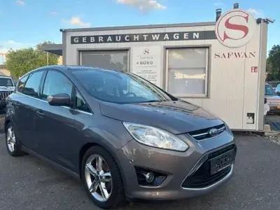 Gebraucht Ford C-MAX Titanium 125 PS (91 kW) 2014 Braun Van / Kleinbus