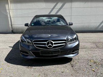 Gebraucht Mercedes E200 184 PS (135 kW) 2015 Grau Limousine