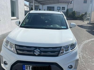 Gebraucht Suzuki Vitara Comfort 120 PS (88 kW) 2018 Weiß SUV
