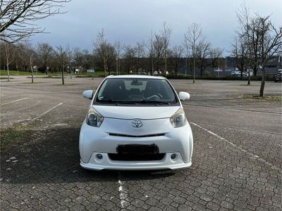 gebraucht Toyota iQ + 1,0-l-VVT-i Multidrive +