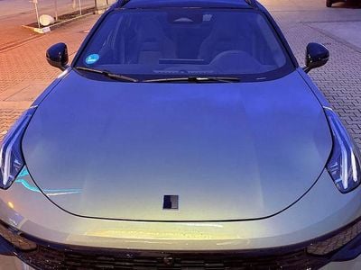 Gebraucht Lynk & Co 01 280 PS (205 kW) 2025 Grün SUV