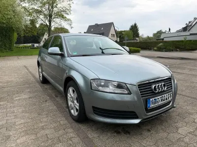 Używany Audi A3 Ambition 102 KM (75 kW) 2010 Szary Hatchback