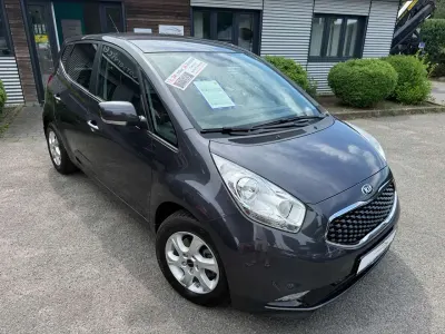 Gebraucht Kia Venga 125 PS (91 kW) 2017 Grau Kleinwagen