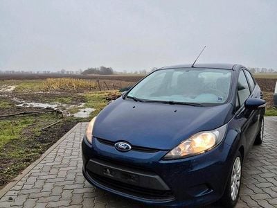 Gebraucht Ford Fiesta 82 PS (60 kW) 2010 Blau Kleinwagen
