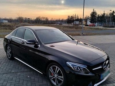 Gebraucht Mercedes C180 AMG line 156 PS (114 kW) 2015 Schwarz Limousine